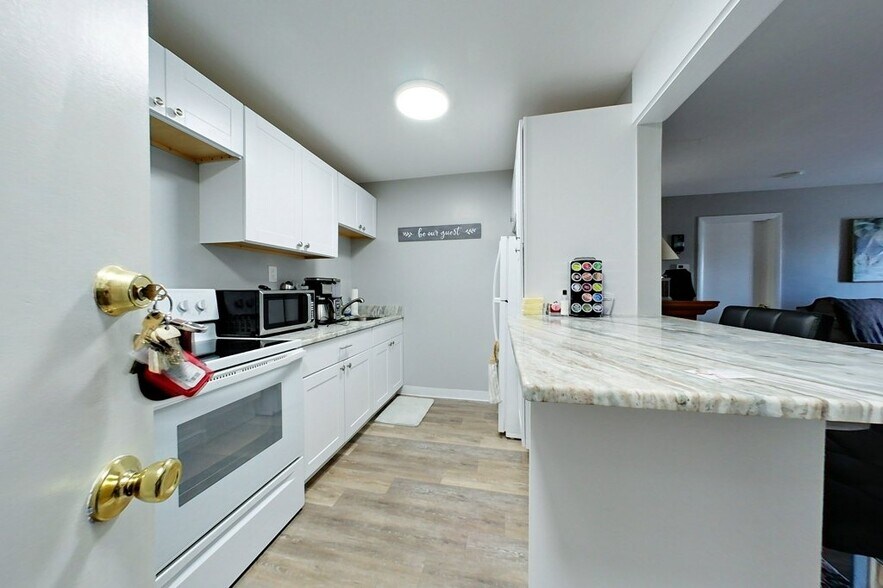 More Photos Of 575 N Main St, Fall River Apartments For Sale