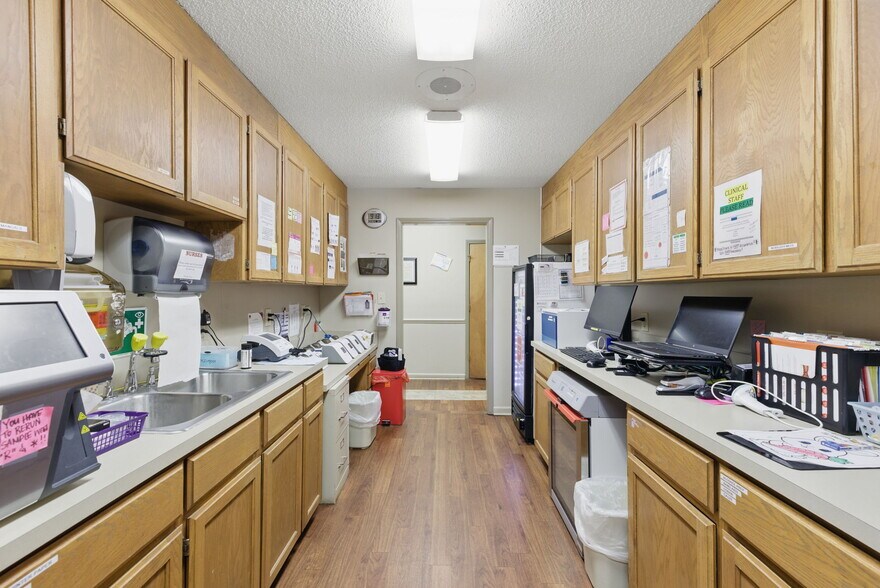 More Photos Of 141 Tryon Rd, Rutherfordton Healthcare For Lease