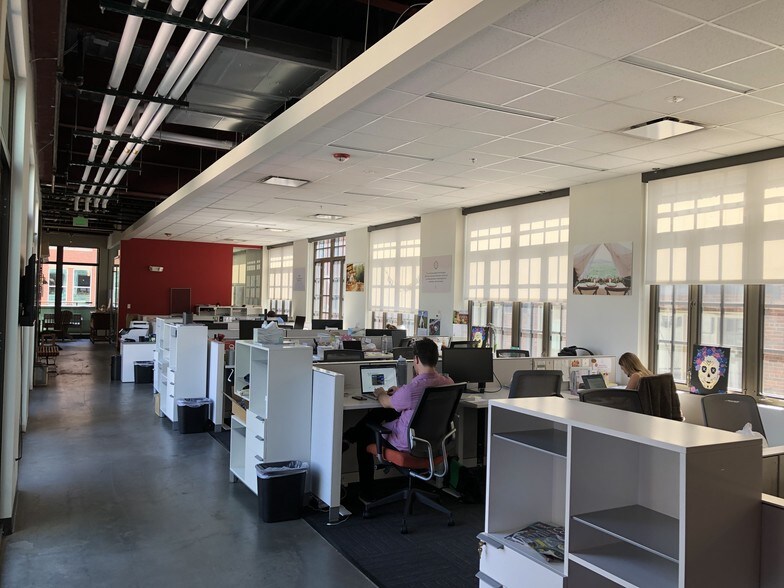 More Photos Of 1750 15th St, Denver Loft Creative Space For Lease