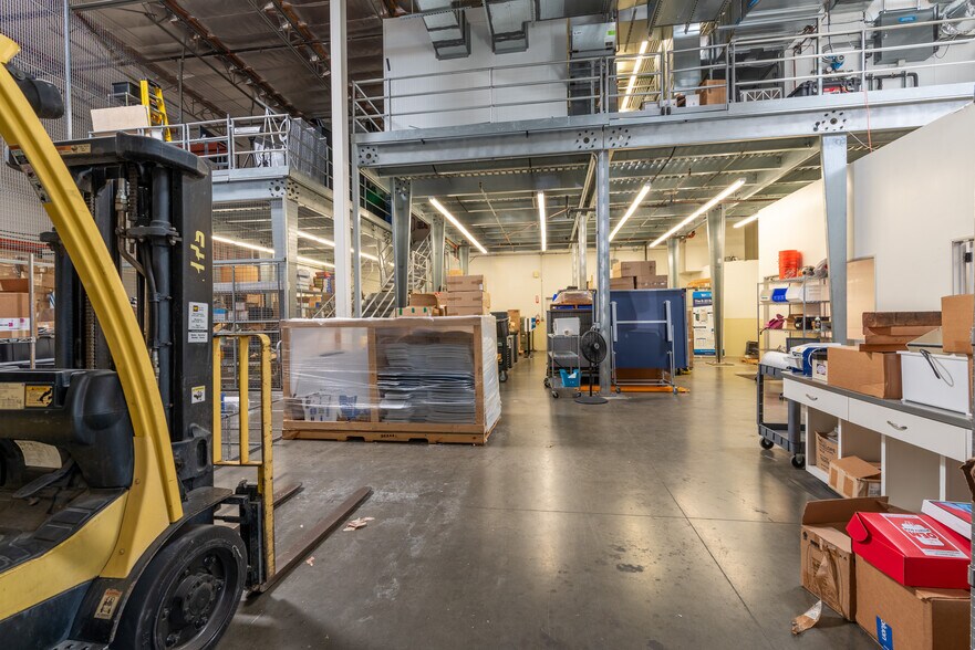 More Photos Of 18 Bunsen, Irvine Research And Development For Lease