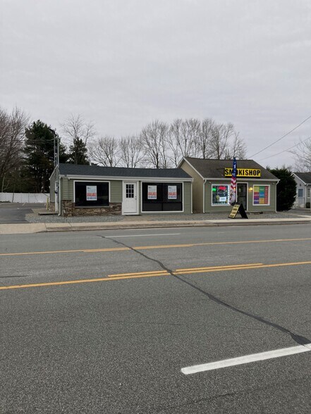 More Photos Of 6316-6318 Jericho Tpke, Commack Storefront For Lease