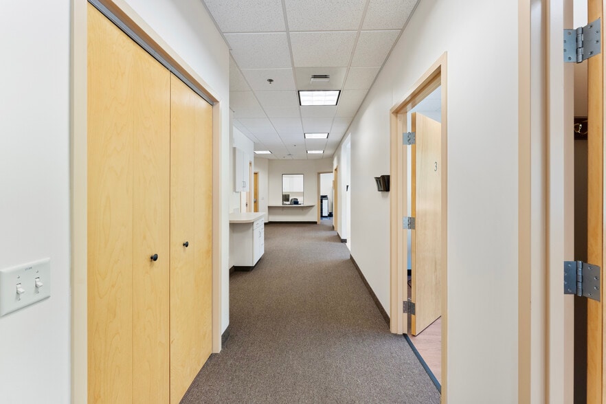 More Photos Of 265 Benton Dr, East Longmeadow Medical For Sale