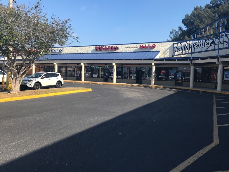 More Photos Of 4665-4749 66th St N, Saint Petersburg Unknown For Lease