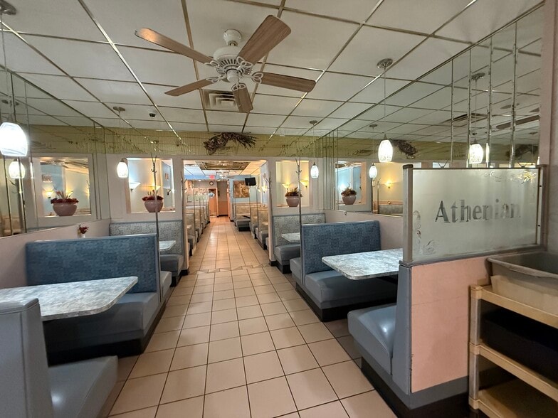More Photos Of 6824 Torresdale Ave, Philadelphia Restaurant For Lease