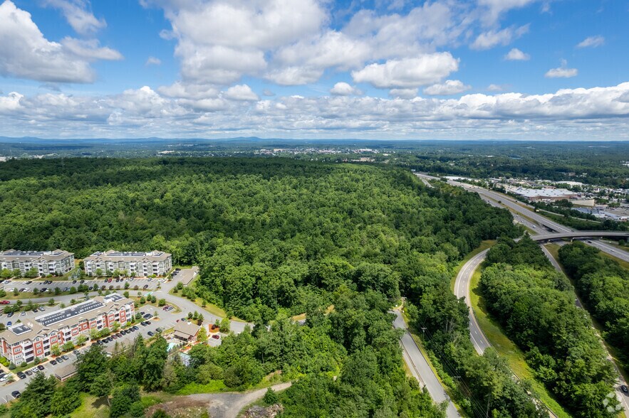 More Photos Of Nashua Technology Park, Nashua Office For Lease