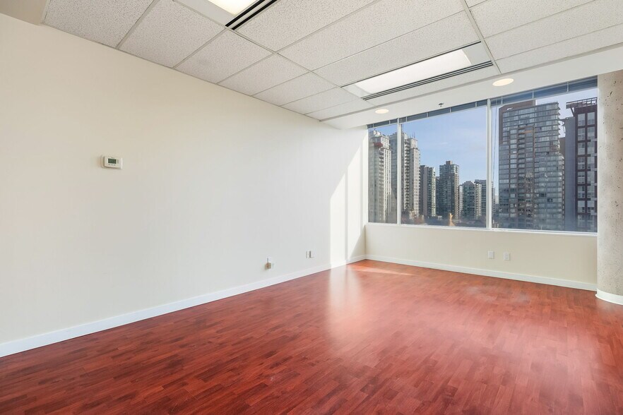 More Photos Of 938 Howe St, Vancouver Office For Sale