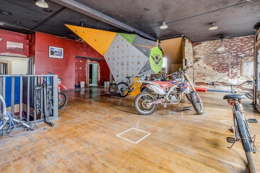 More Photos Of 116 E Pine Ave, El Dorado Apartments For Sale