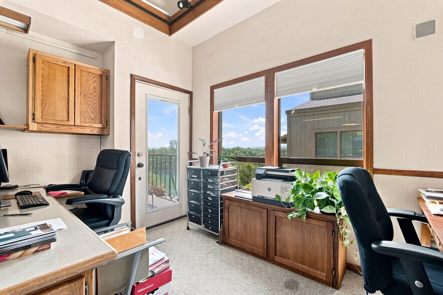 More Photos Of 5000 Bechelli Ln, Redding Office For Sale