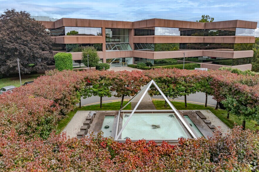 More Photos Of 2 Enterprise Dr, Shelton Office For Lease