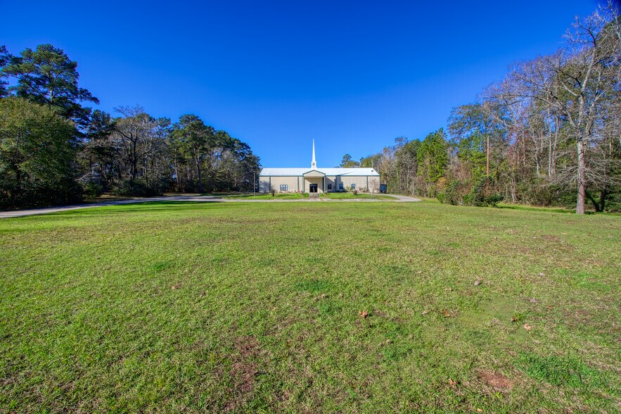 More Photos Of 464 McCaleb, Montgomery Specialty For Sale