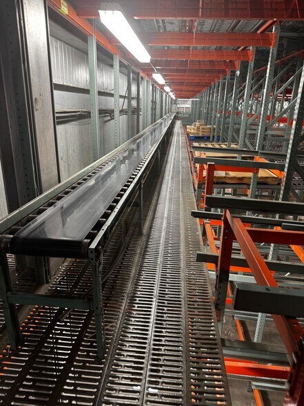 More Photos Of 17141 State Road 4, Goshen Distribution For Lease