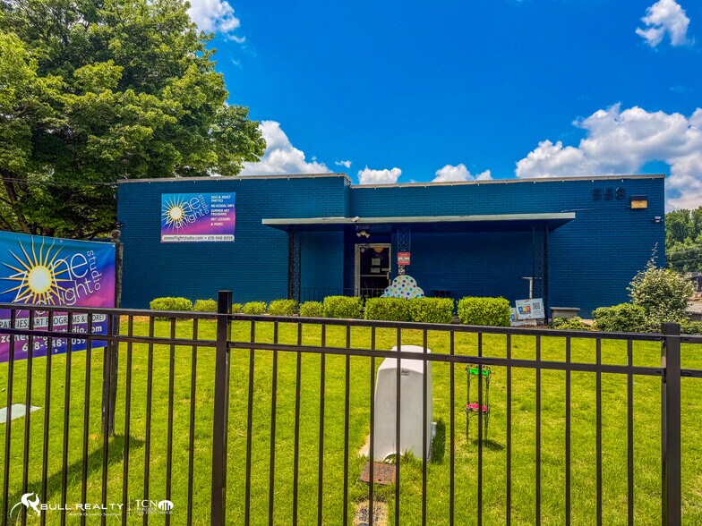 More Photos Of 558 Medlock Rd, Decatur General Retail For Sale
