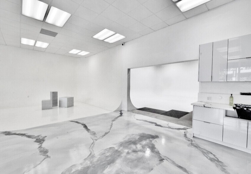 More Photos Of , North Hollywood Unknown For Sale