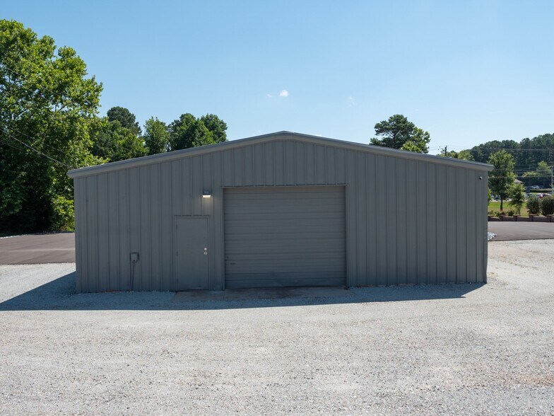 More Photos Of 165 Mayo St, Hillsborough General Retail For Lease