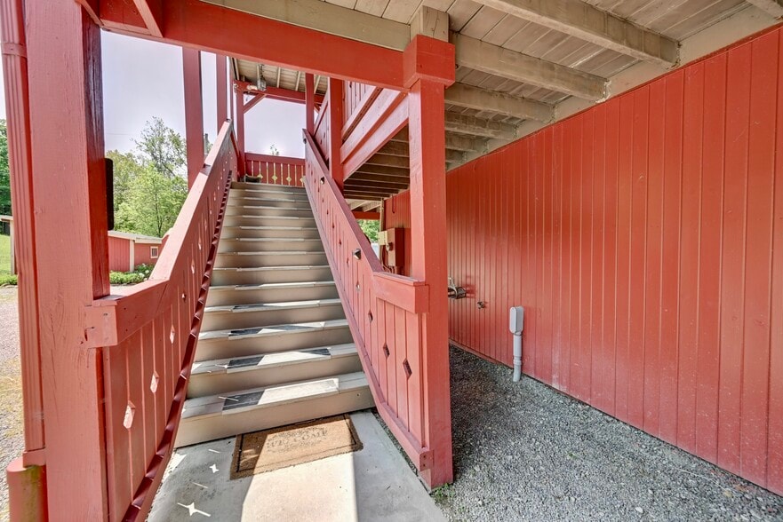 More Photos Of 6838 County Road 203, Millersburg Hospitality For Sale