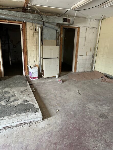 More Photos Of 1200 State Ave, Kansas City Office For Sale