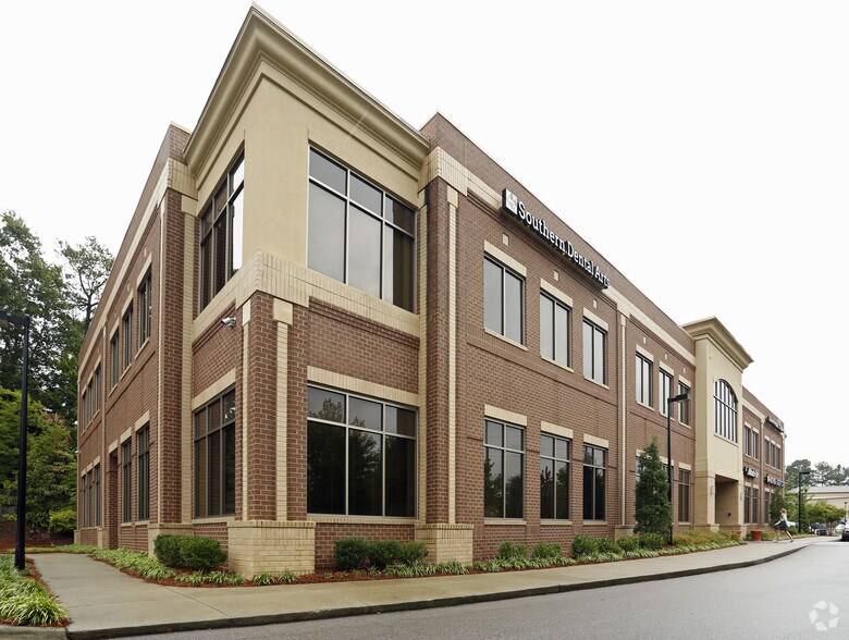 More Photos Of 6500 Creedmoor Rd, Raleigh Office For Lease