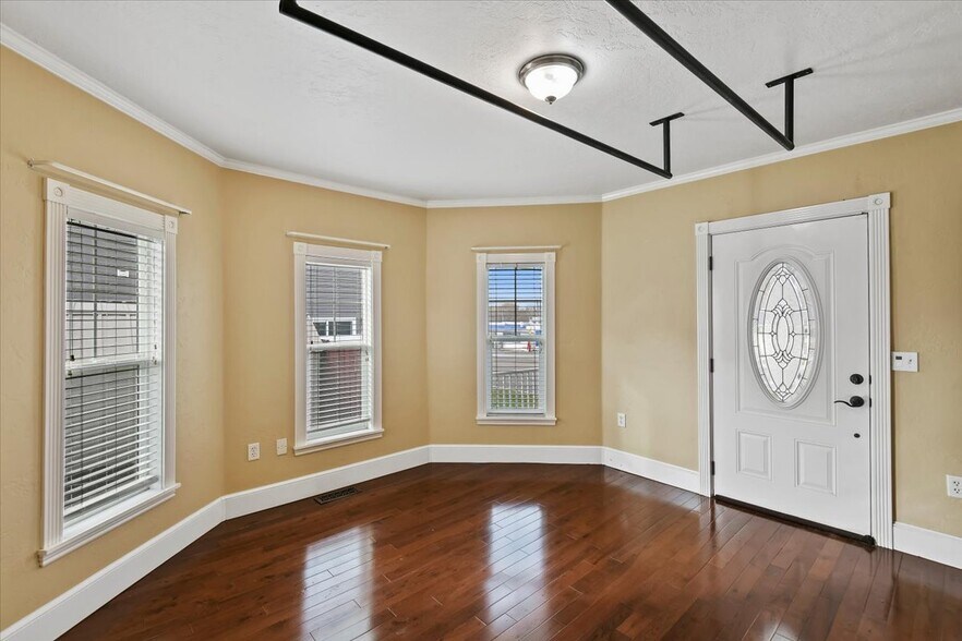 More Photos Of 520 16th Ave N, Nampa Office Residential For Sale