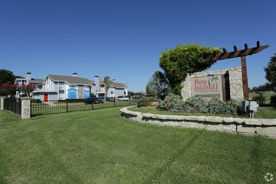 Primary Photo Of 6109 Bay Island Dr, Garland Apartments For Sale