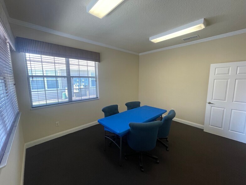 More Photos Of 4875 NW Palm Coast Pky, Palm Coast Office For Sale