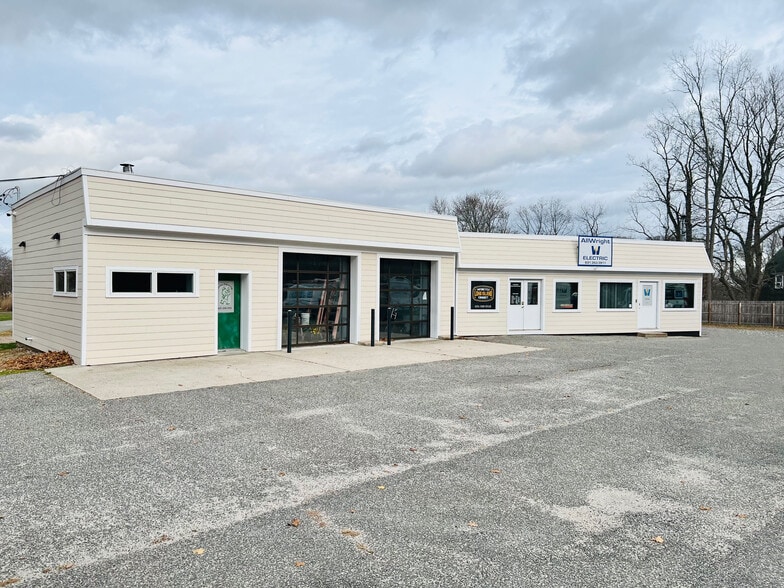 More Photos Of 1290 Flanders Rd, Riverhead Auto Repair For Sale