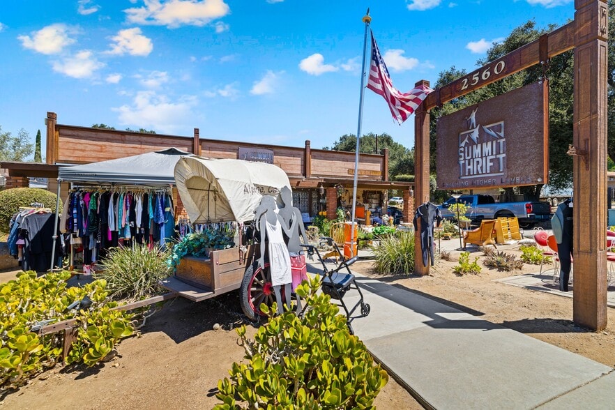 More Photos Of 2562 Alpine Blvd, Alpine Storefront Retail Residential For Sale