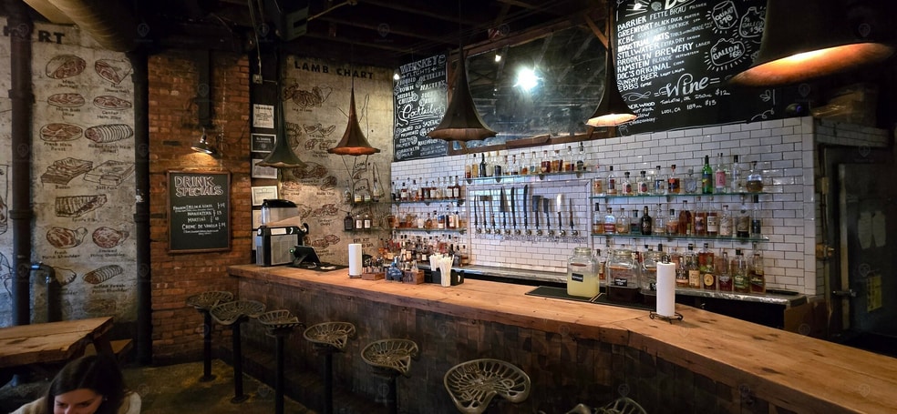 More Photos Of 354 Metropolitan Ave, Brooklyn Restaurant For Lease