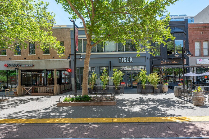 More Photos Of 700-730 K St, Sacramento Storefront For Lease