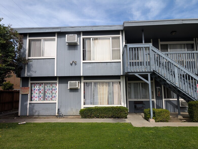 More Photos Of 1190 Dana Dr, Fairfield Apartments For Sale