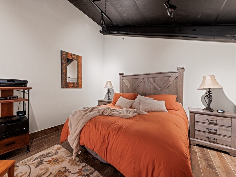 More Photos Of 62 Overbrook St, Waynesville Specialty For Sale