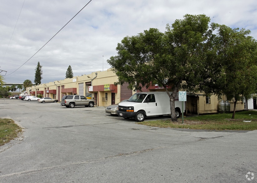 More Photos Of 8014-8090 W 21st Ct, Hialeah Warehouse For Sale