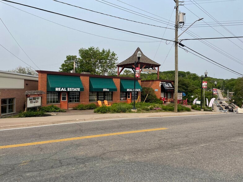 More Photos Of 1 Medora, Muskoka Lakes General Retail For Lease