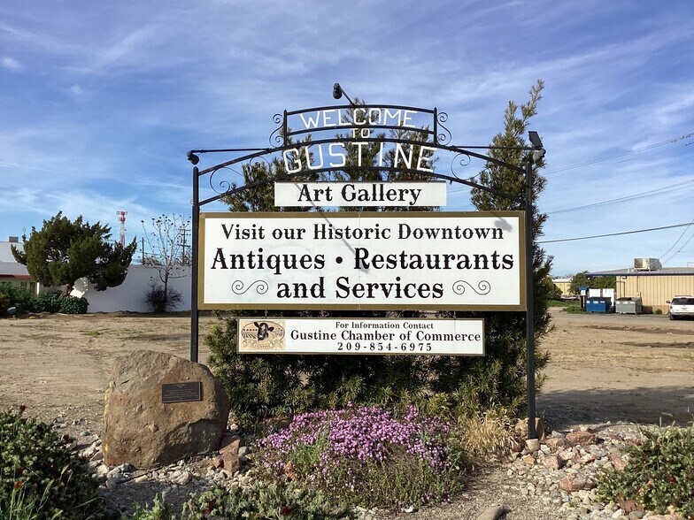 More Photos Of 495-497 5th St, Gustine General Retail For Sale