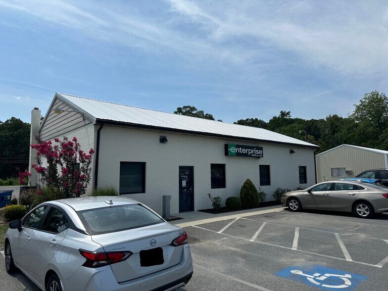 More Photos Of 3109 Ocean Gtwy, Cambridge Freestanding For Sale