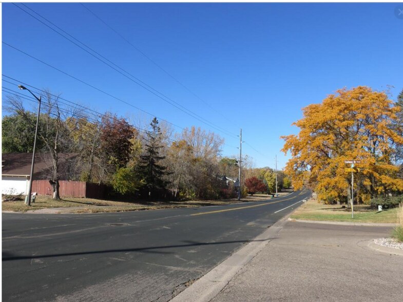More Photos Of 4290 Blackhawk Rd, Eagan Land For Lease