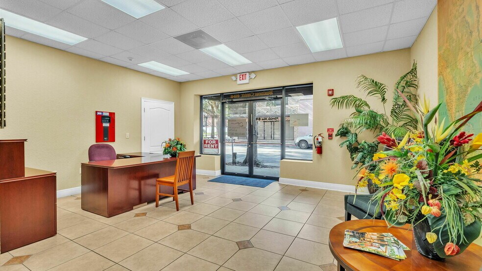 More Photos Of 415 E Main St, Bartow Office For Lease