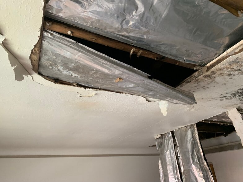 More Photos Of 2521 Noble Rd, Cleveland Heights Apartments For Sale