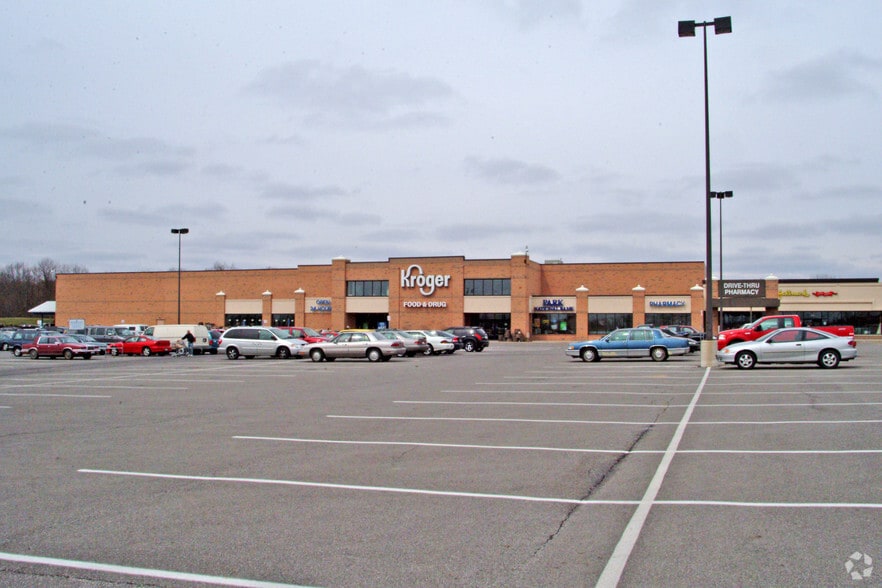 More Photos Of 548-658 E Broad St, Pataskala Storefront For Lease