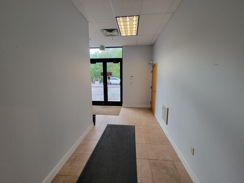 More Photos Of 8365 Wicker Ave, Saint John Department Store For Sale