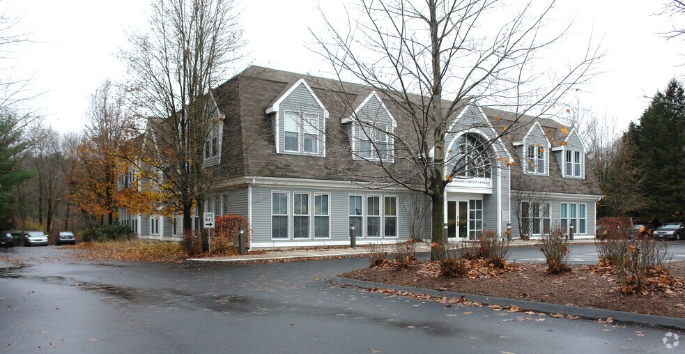 More Photos Of 111 Simsbury Rd, Avon Medical For Lease