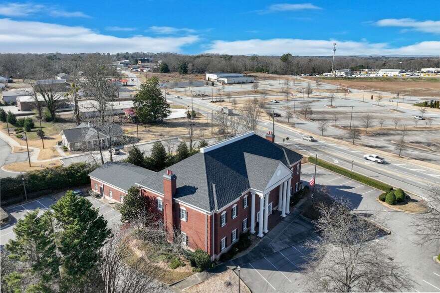 More Photos Of 3461 Atlanta Hwy, Flowery Branch Office For Sale