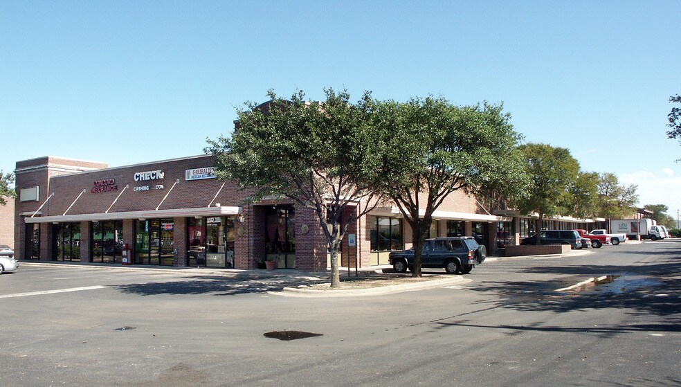 More Photos Of 4201 Congress Ave S, Austin Unknown For Lease