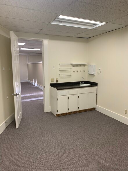 More Photos Of 100 Brush Creek Rd, Santa Rosa Office For Sale
