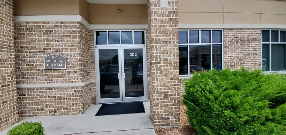 More Photos Of 16000 Park Ten Pl, Houston Medical For Sale