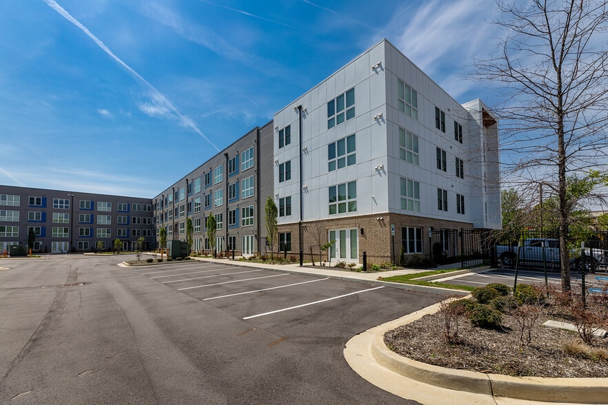 More Photos Of 300 S Hollywood St, Memphis Apartments For Sale