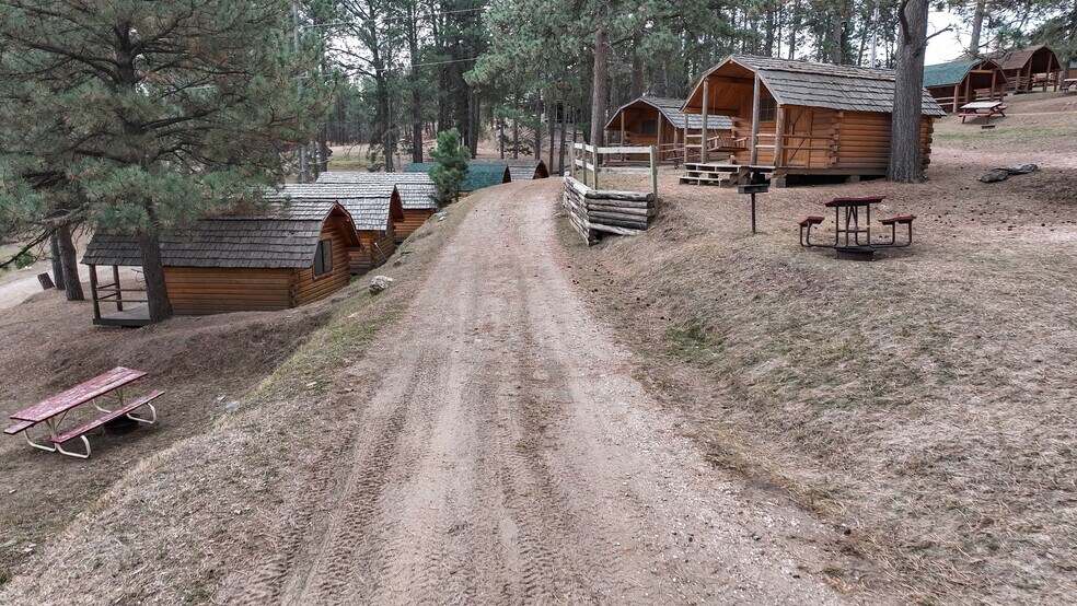 More Photos Of 1116 N 5th St, Custer Trailer Camper Park For Sale