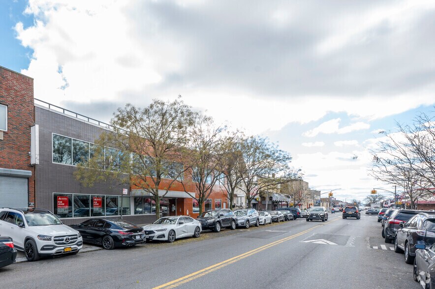 More Photos Of 8751 18th Ave, Brooklyn Office For Lease
