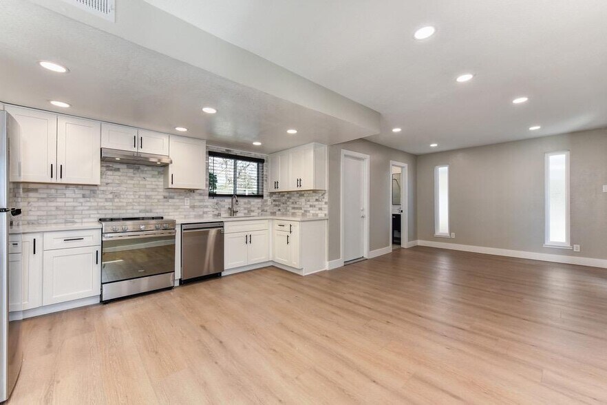 More Photos Of 5364 Garfield Ave, Sacramento Apartments For Sale