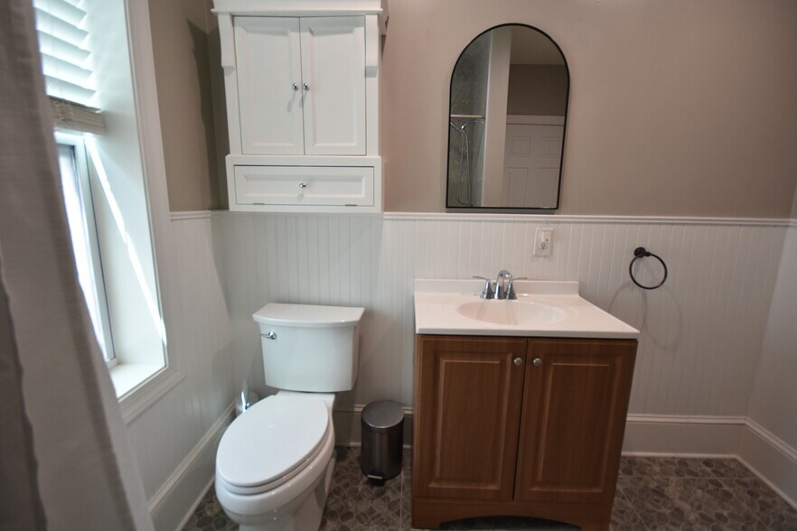 More Photos Of 309 White Horse Pike, Haddon Heights Office For Sale