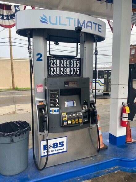 More Photos Of 270 W Main St, Patchogue Service Station For Sale